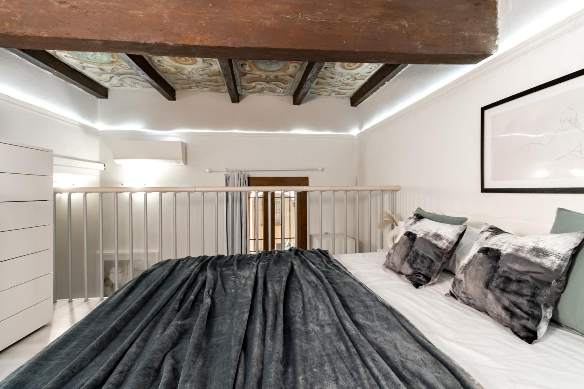 Charming Frescoed Loft Appartement Bologna Buitenkant foto